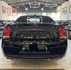 کرایسلەر 300